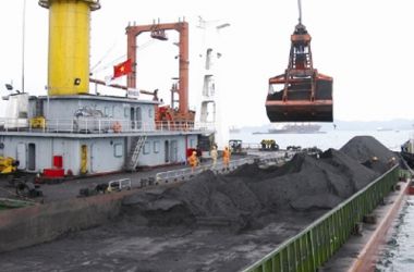 Trung Quốc giảm mạnh nhập khẩu than đá Việt Nam